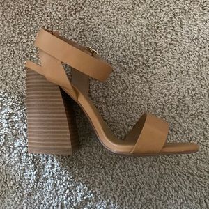 Vici Chandler Block Heel Size 7